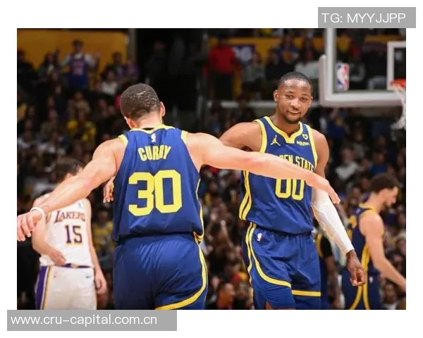 徐静雨建议勇士老年队合理分配出场时间库明加应超35分钟库里应少于30分钟